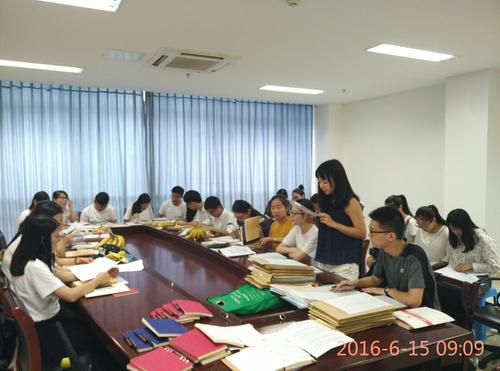 x小黄书
学生第三党支部“两学一做”学习图片