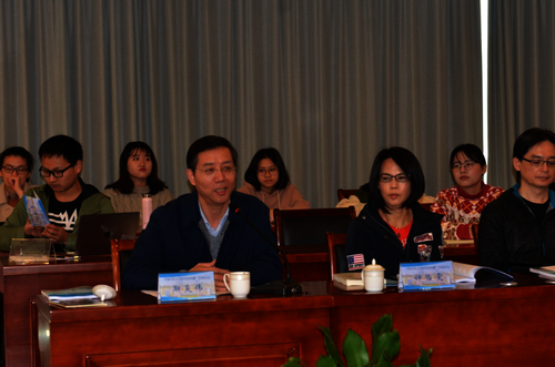 斯炎伟教授主持开幕式