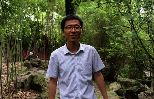 221127李开升